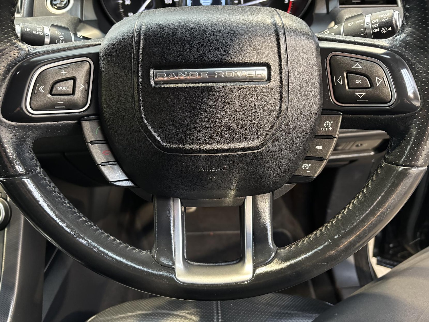 Used Land Rover Range Rover Evoque 2017 for sale - 77696976: Photo 31