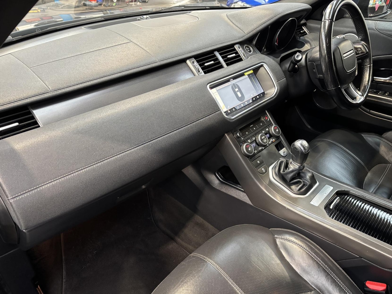 Used Land Rover Range Rover Evoque 2017 for sale - 77696976: Photo 33