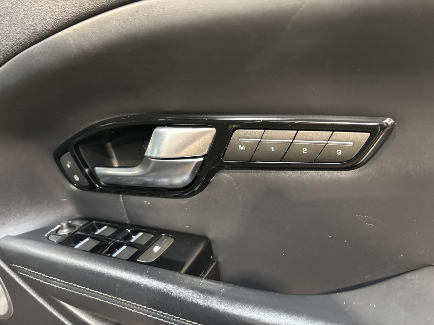 Used Land Rover Range Rover Evoque 2017 for sale - 77696976: Photo 34