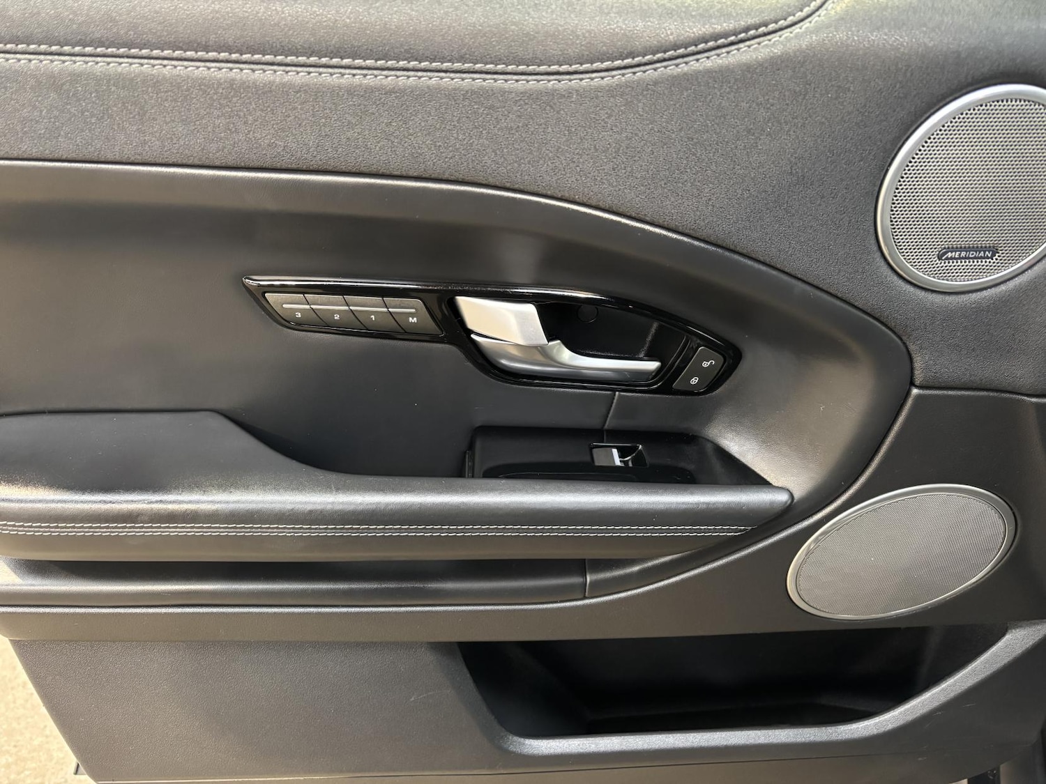 Used Land Rover Range Rover Evoque 2017 for sale - 77696976: Photo 47