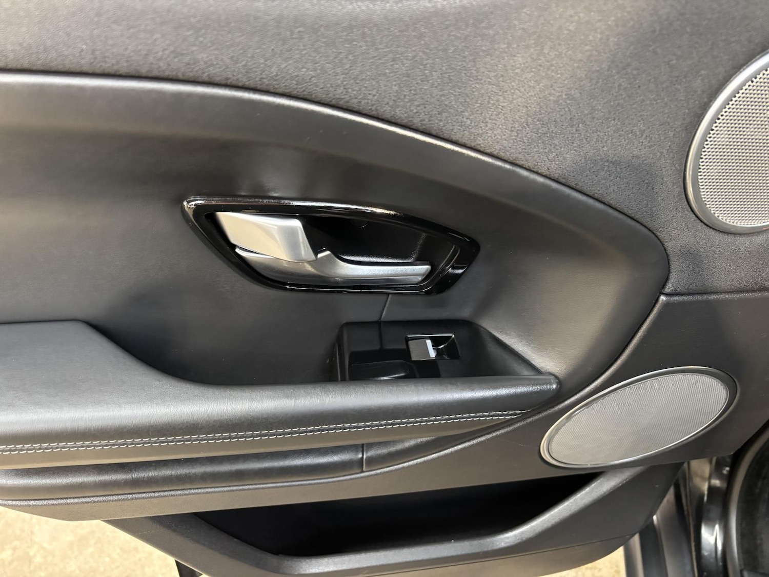 Used Land Rover Range Rover Evoque 2017 for sale - 77696976: Photo 48