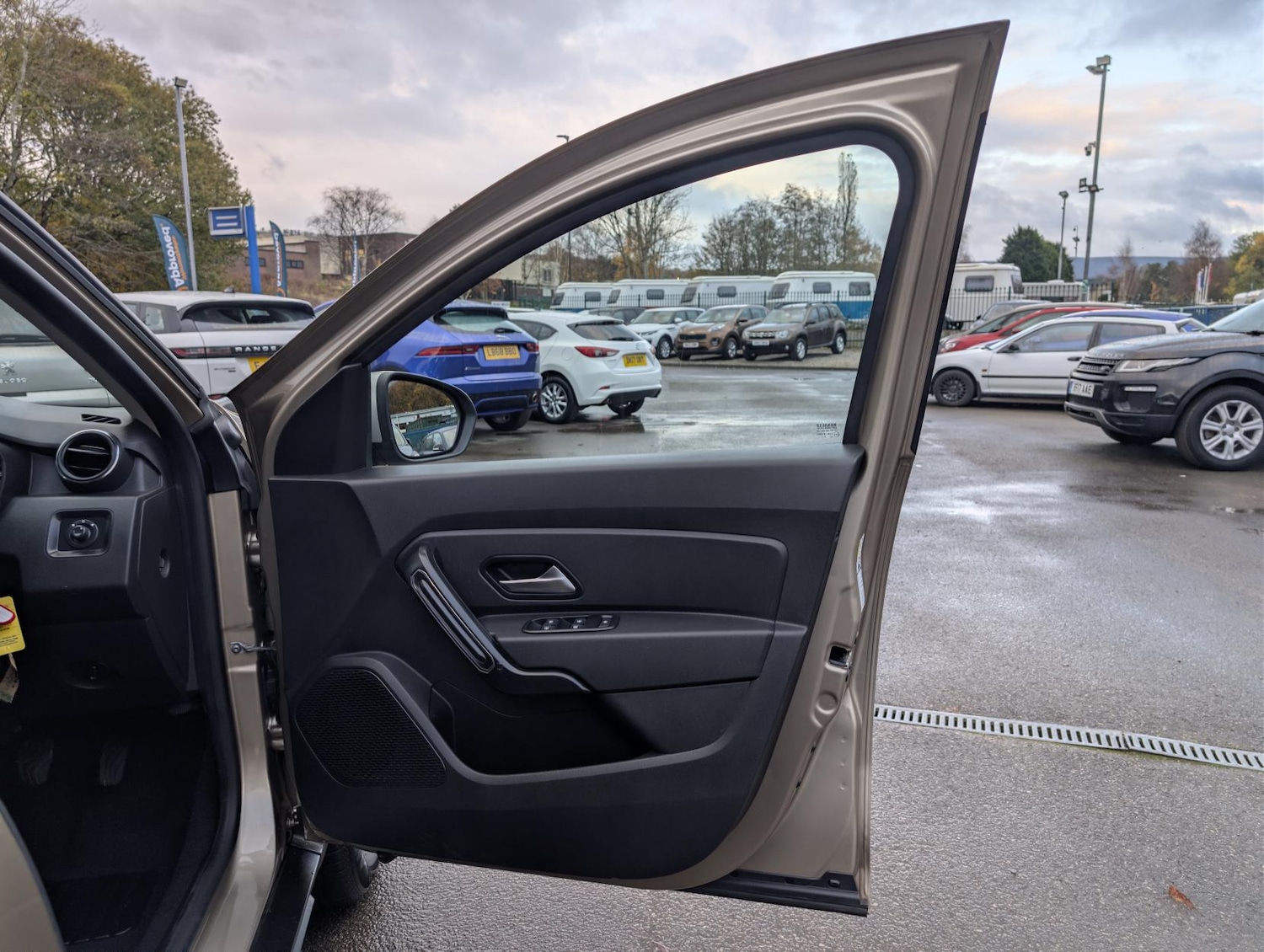 Used Dacia Duster 2019 for sale - 77696978: Photo 20