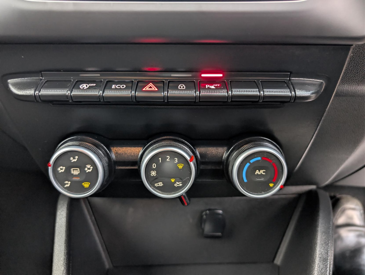 Used Dacia Duster 2019 for sale - 77696978: Photo 33