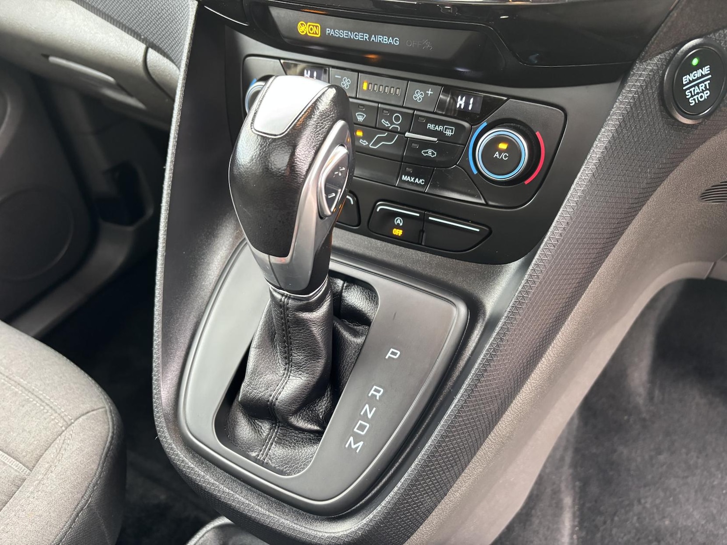 Used Ford Grand Tourneo Connect 2020 for sale - 77696981: Photo 29