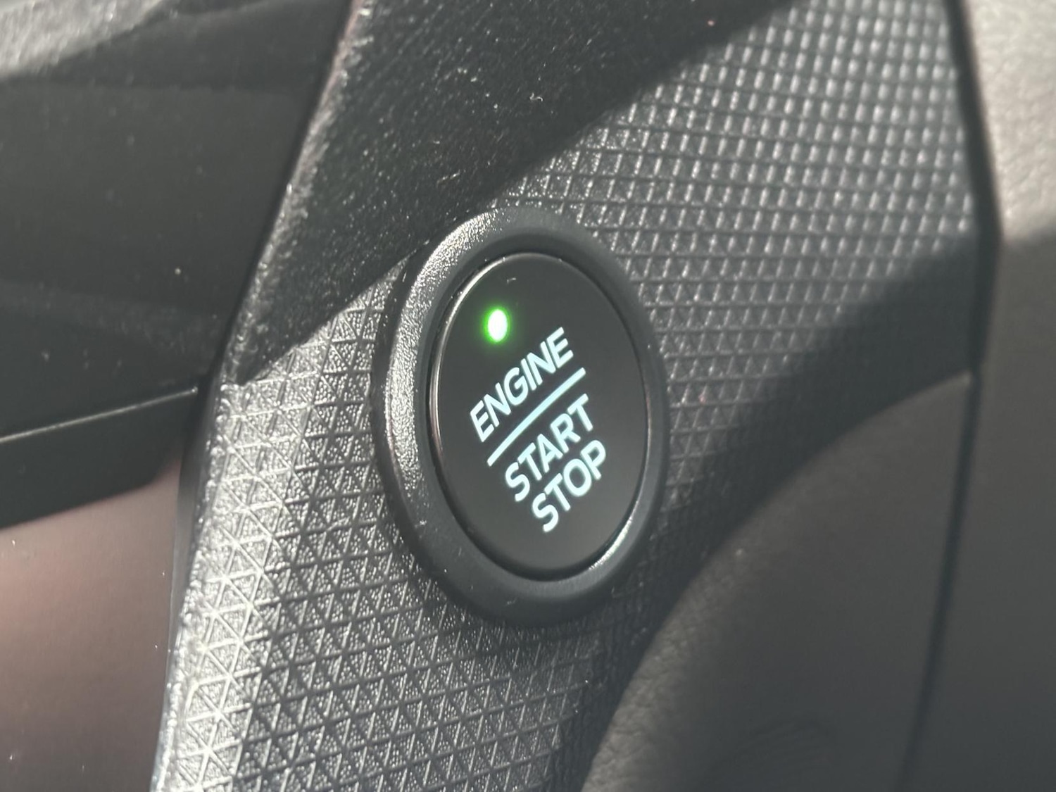 Used Ford Grand Tourneo Connect 2020 for sale - 77696981: Photo 33