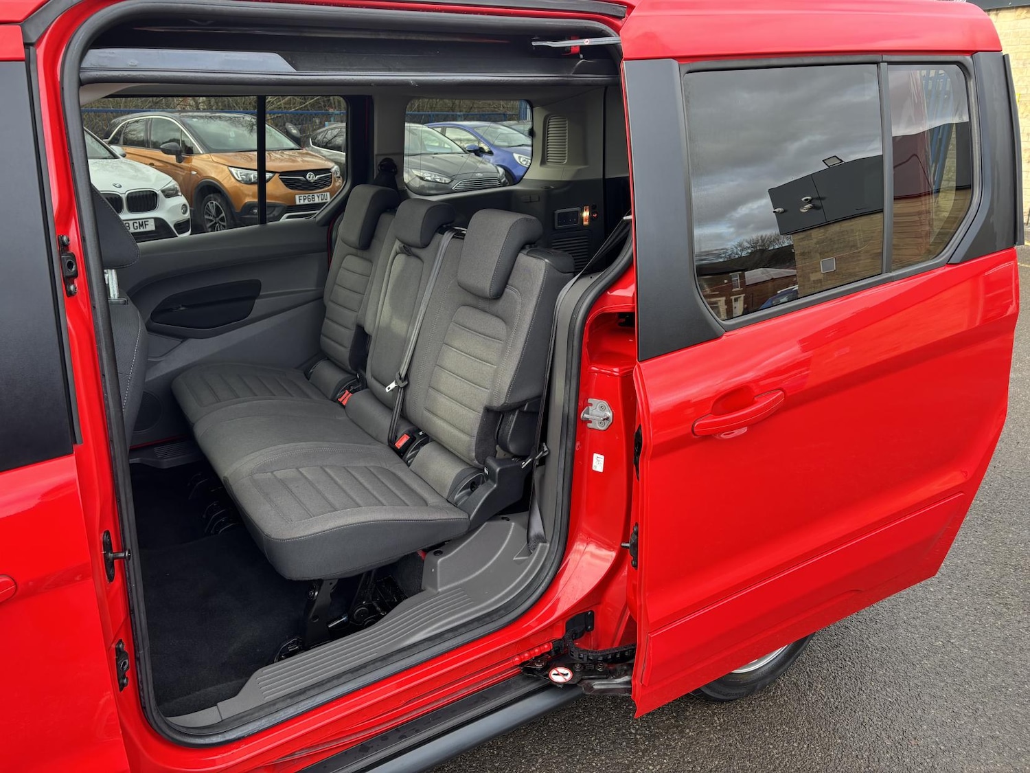 Used Ford Grand Tourneo Connect 2020 for sale - 77696981: Photo 44