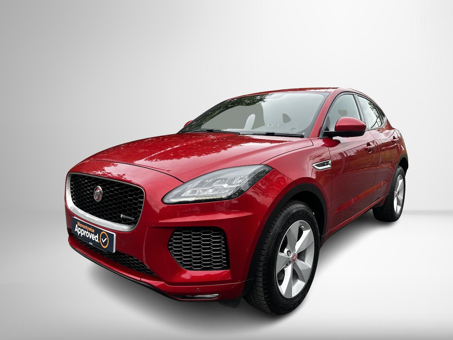 Used Jaguar E-Pace 2018 for sale - 77696972: Photo 2