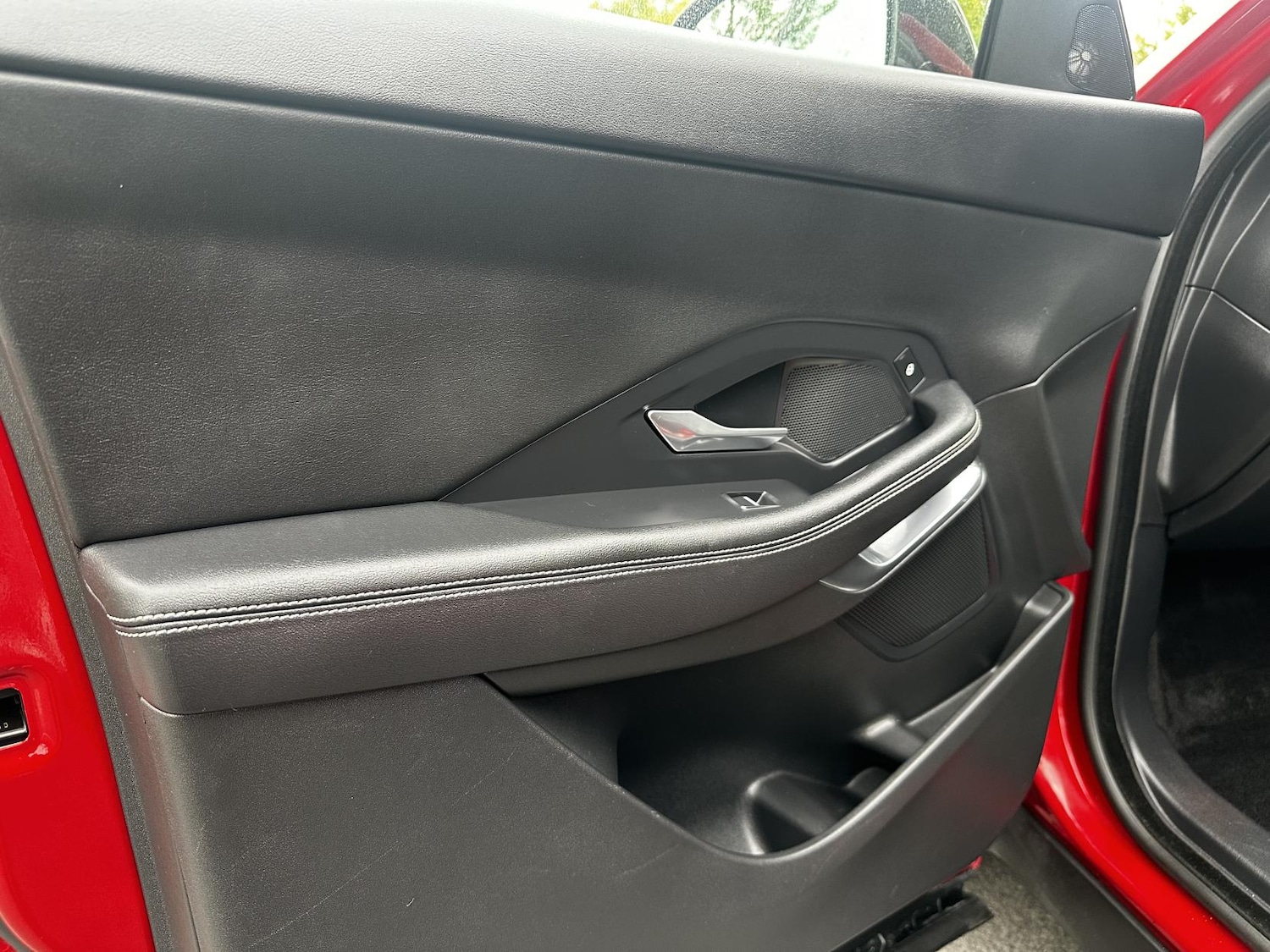 Used Jaguar E-Pace 2018 for sale - 77696972: Photo 35