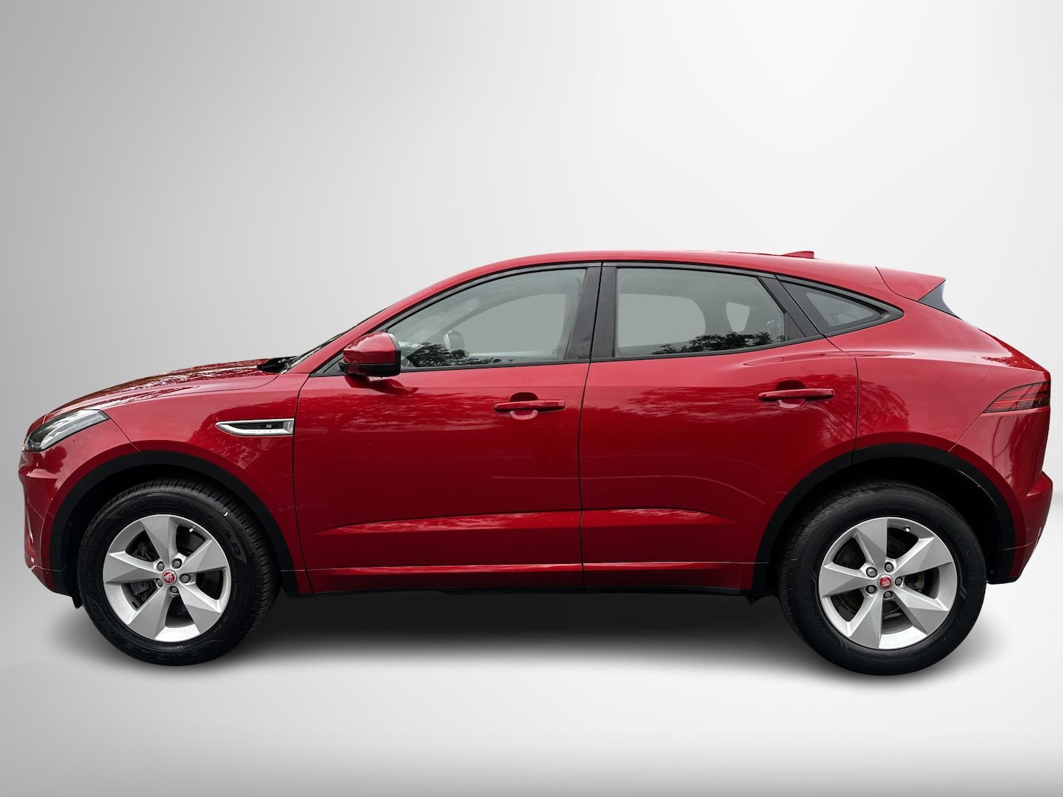 Used Jaguar E-Pace 2018 for sale - 77696972: Photo 6