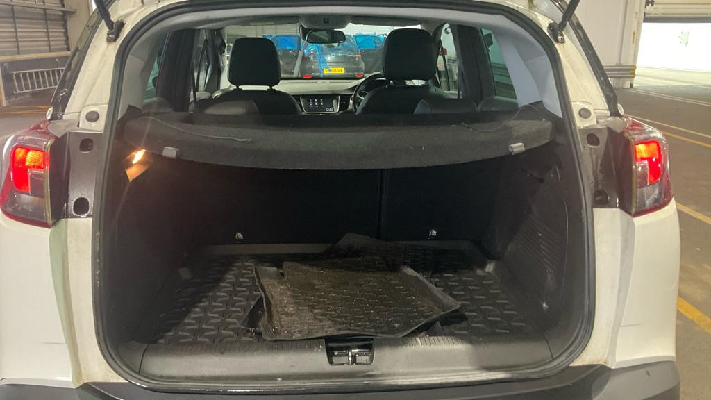 Used Vauxhall Crossland X 2018 for sale - 78032114: Photo 8