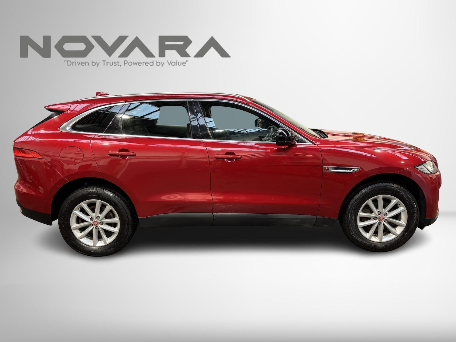 Used Jaguar F-Pace 2016 for sale - 77696985: Photo 16