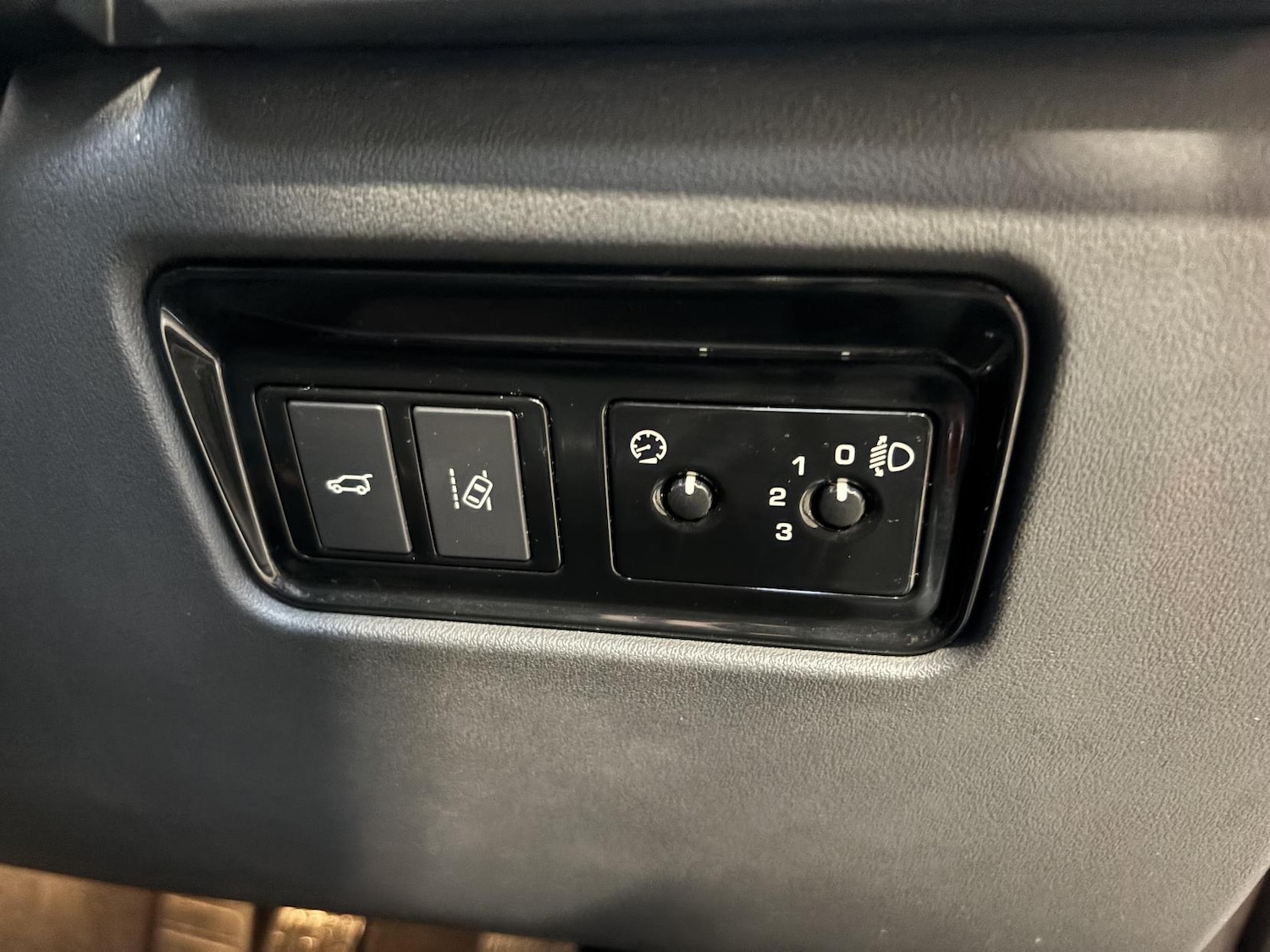 Used Jaguar F-Pace 2016 for sale - 77696985: Photo 33