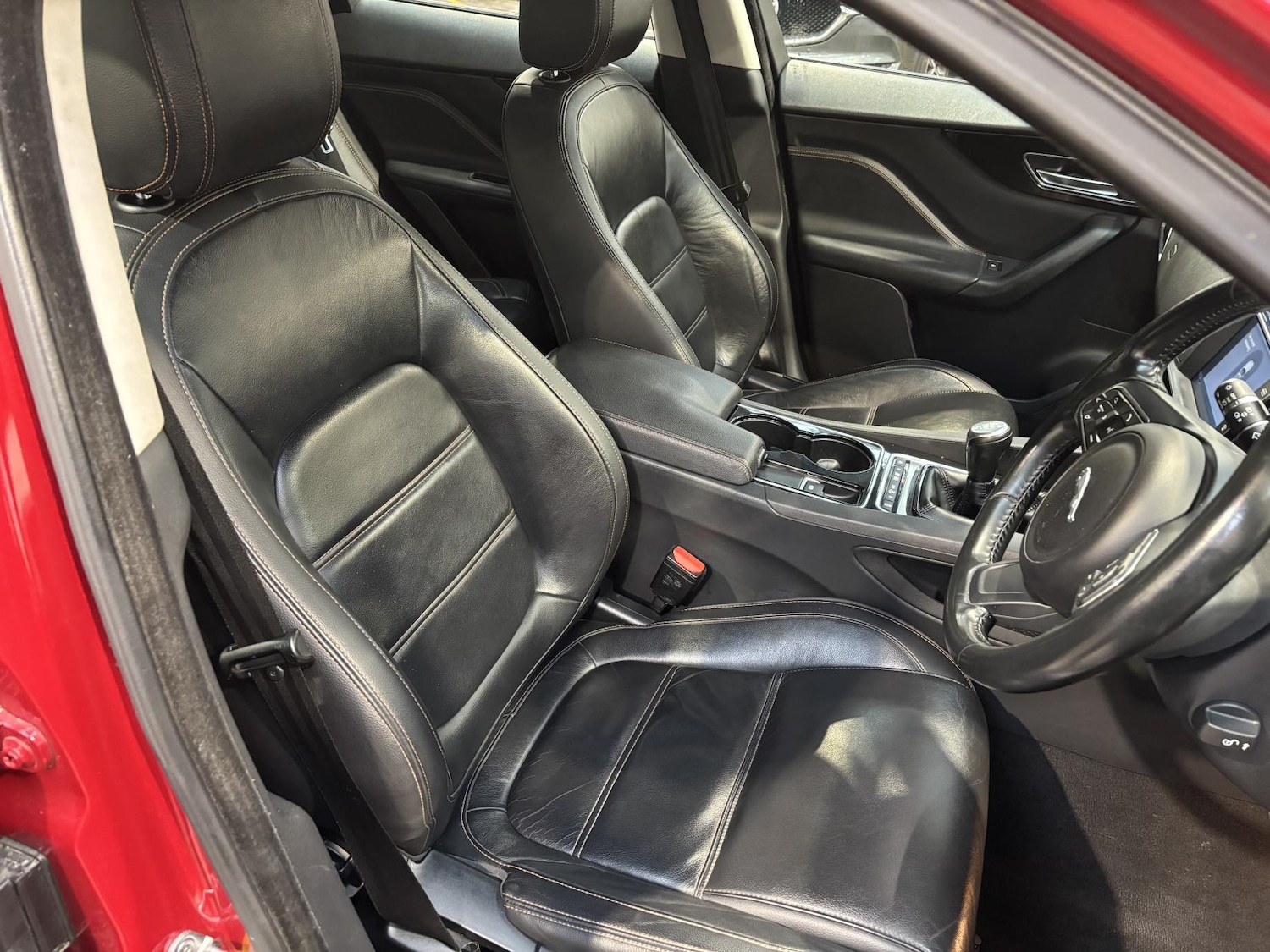 Used Jaguar F-Pace 2016 for sale - 77696985: Photo 39