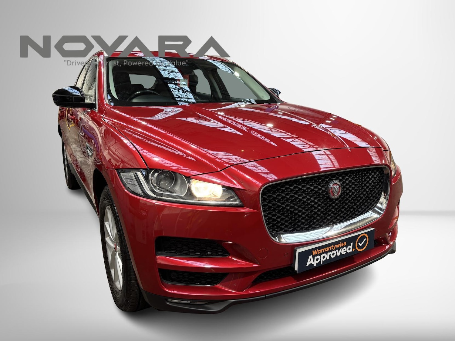 Used Jaguar F-Pace 2016 for sale - 77696985: Photo 7