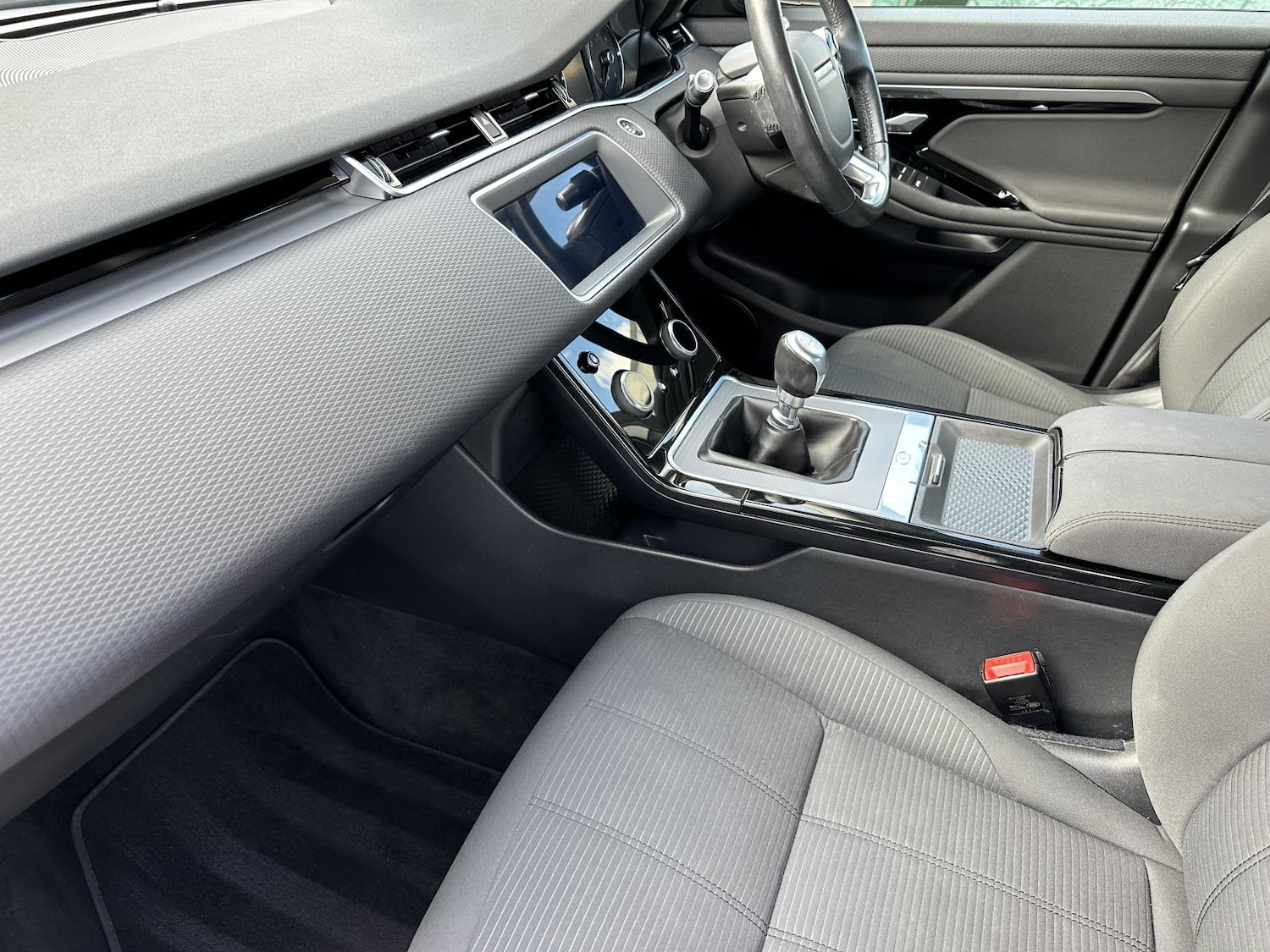 Used Land Rover Range Rover Evoque 2019 for sale - 77819169: Photo 27