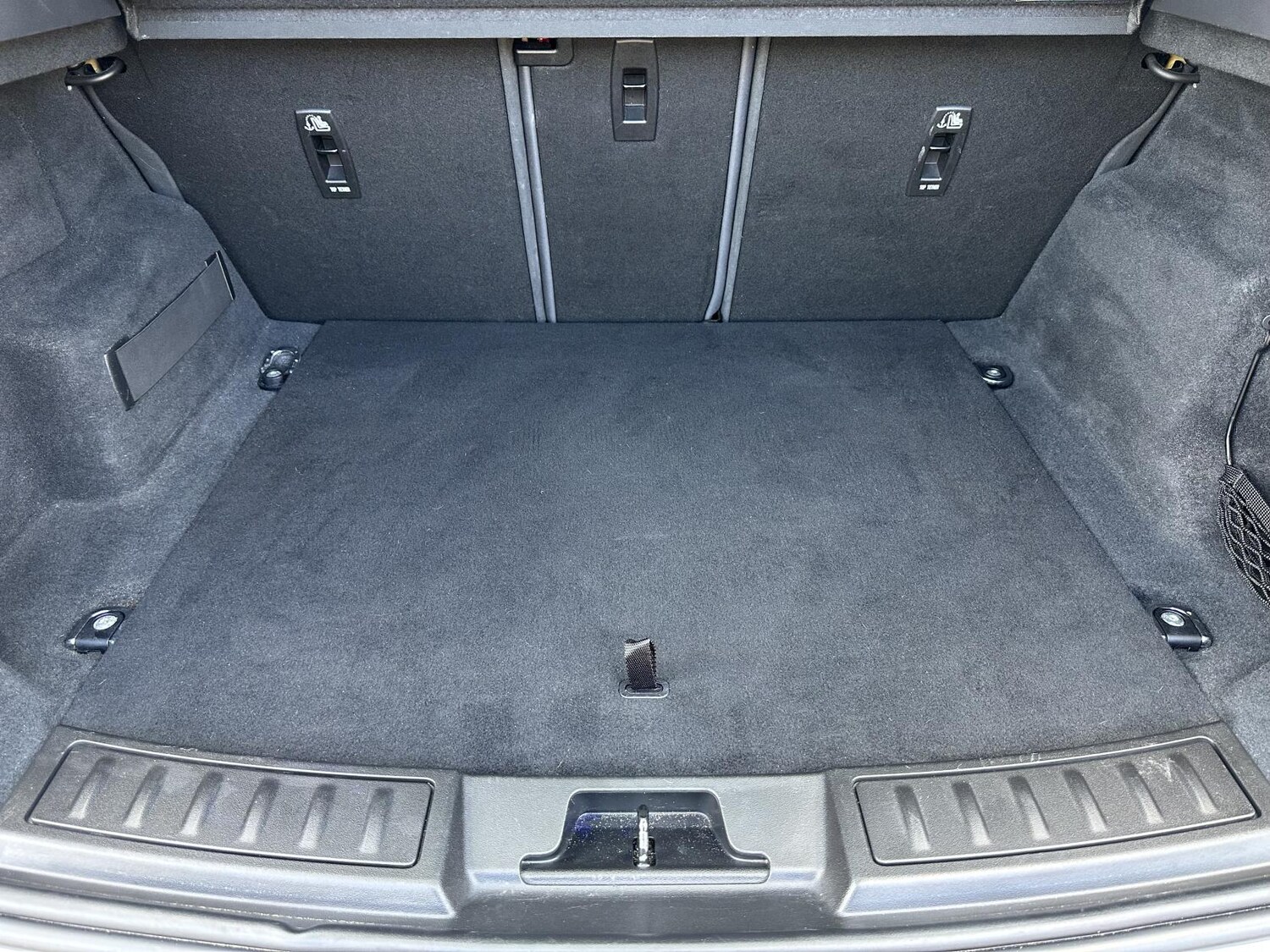 Used Land Rover Range Rover Evoque 2019 for sale - 77819169: Photo 39