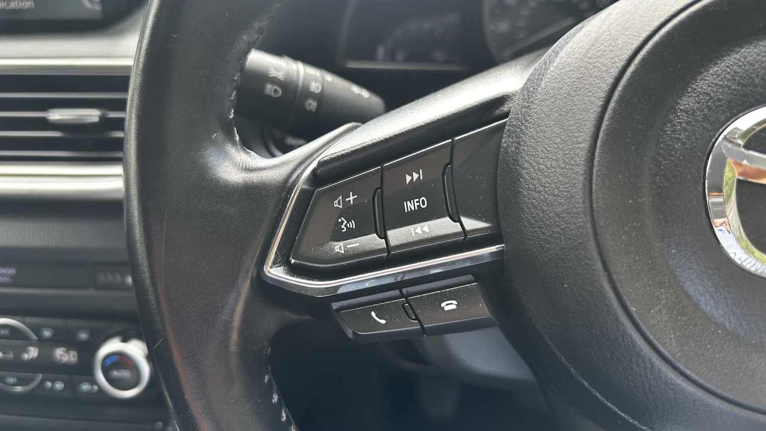 Used Mazda Mazda3 2017 for sale - 78071691: Photo 37