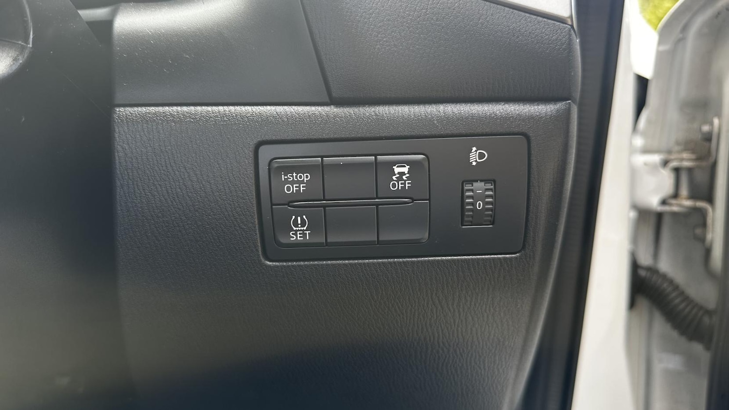 Used Mazda Mazda3 2017 for sale - 78071691: Photo 39