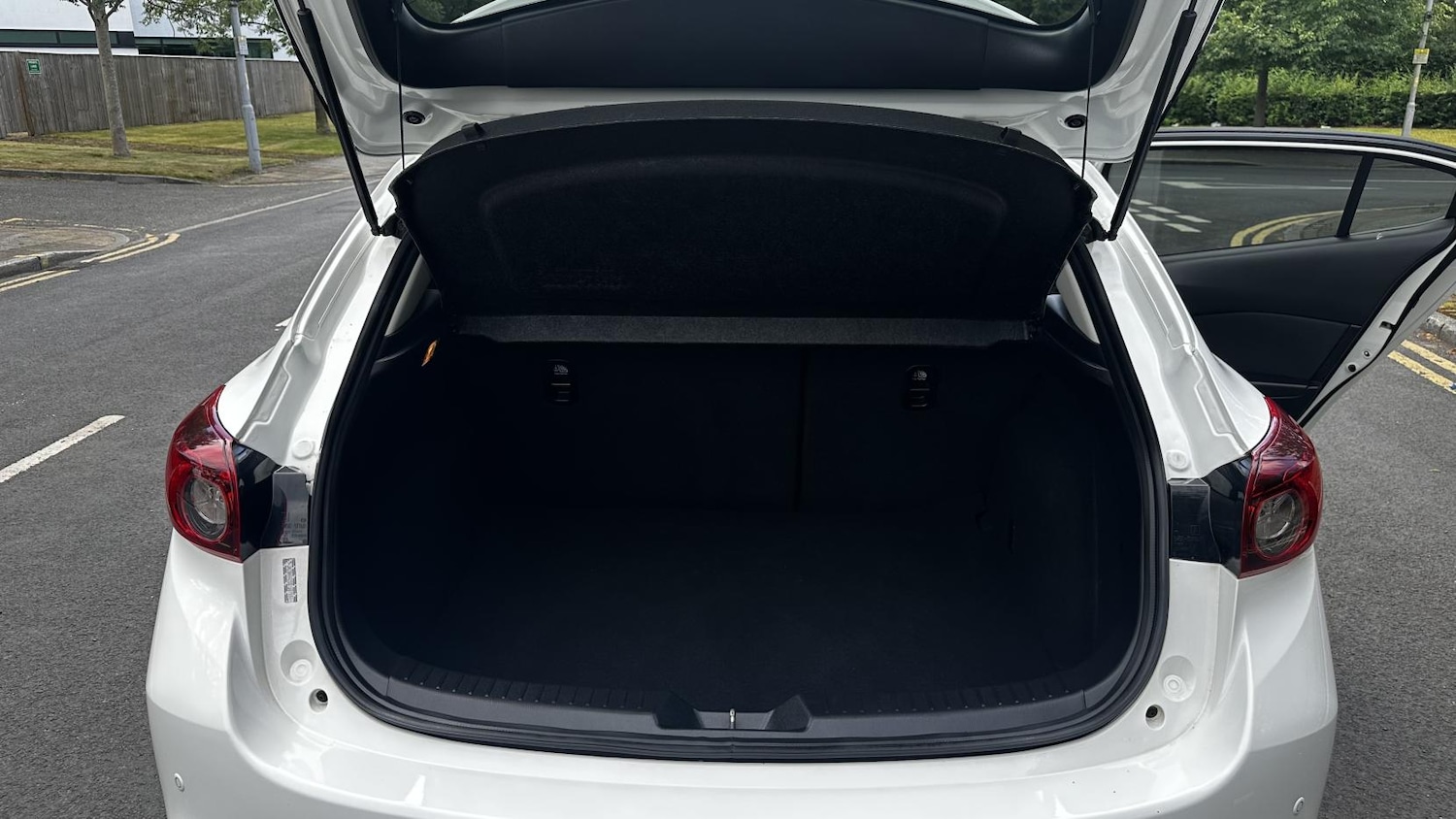 Used Mazda Mazda3 2017 for sale - 78071691: Photo 43