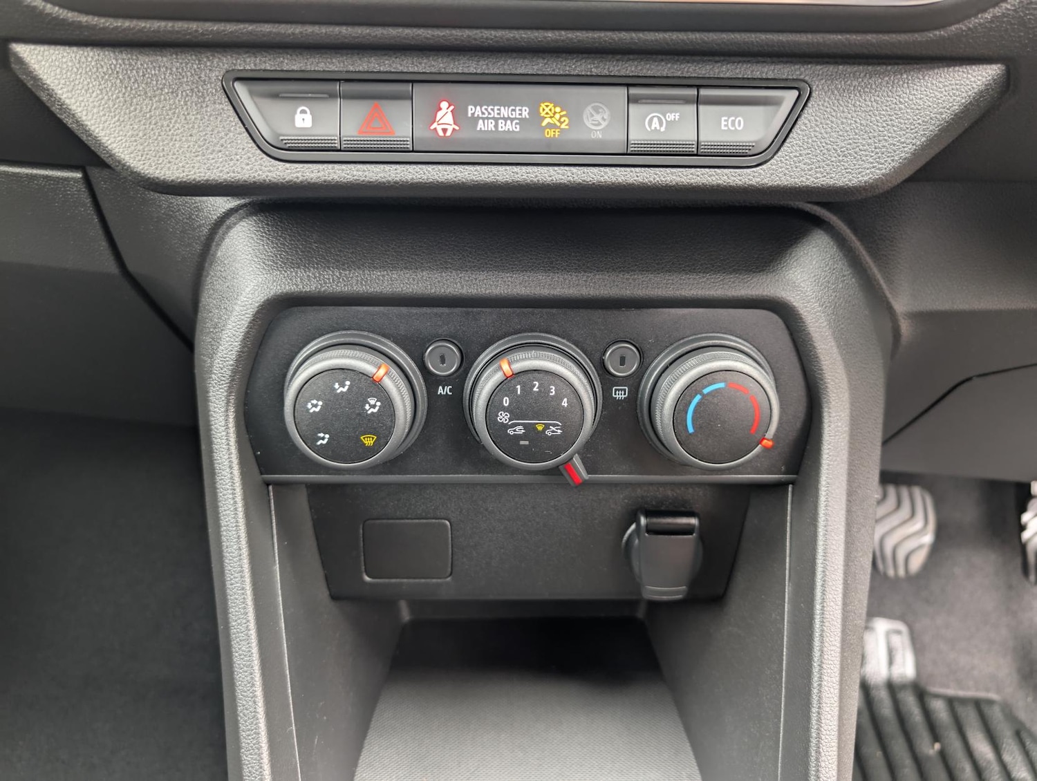 Used Dacia Sandero 2022 for sale - 77696967: Photo 30