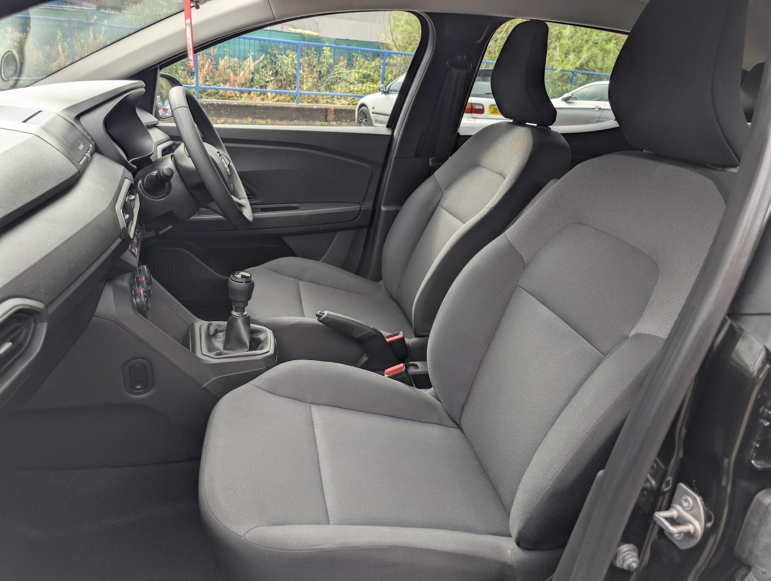 Used Dacia Sandero 2022 for sale - 77696967: Photo 35