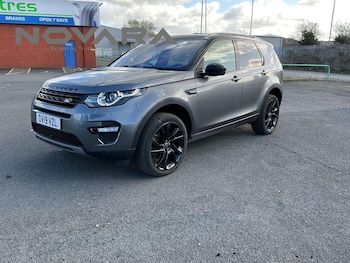 Used Land Rover Discovery Sport 2019 for sale - 77890167: Photo