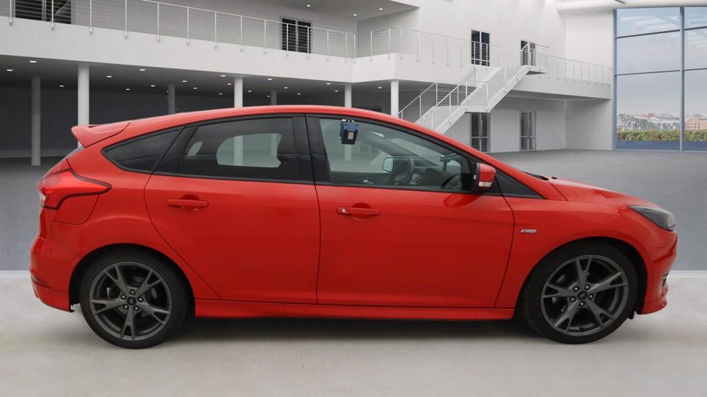 Used Ford Focus 2016 for sale - 77797868: Photo 6
