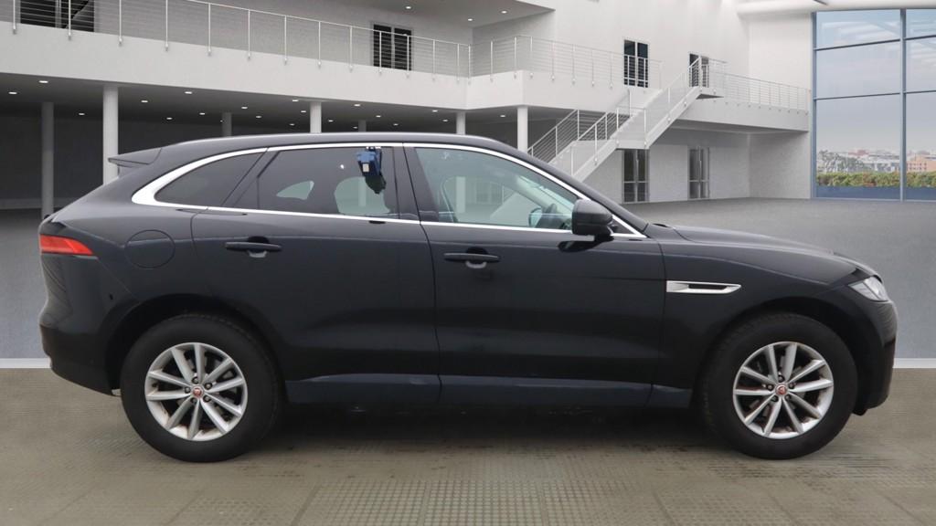 Used Jaguar F-Pace 2018 for sale - 77746252: Photo 5