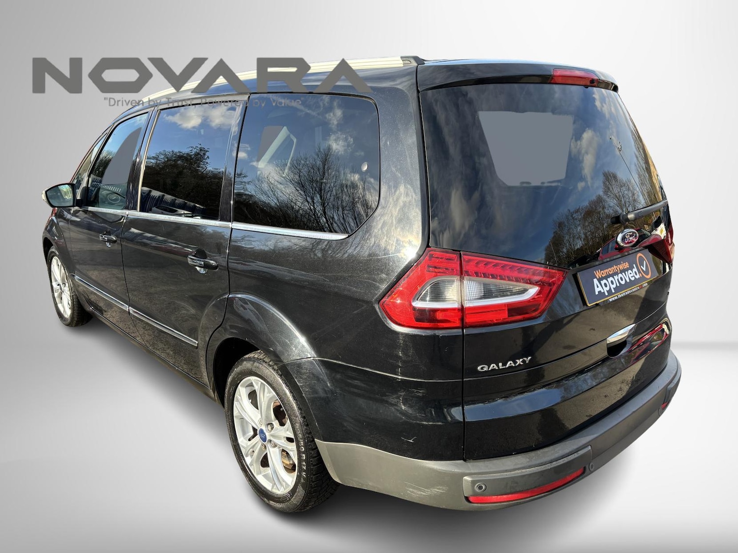 Used Ford Galaxy 2013 for sale - 77696993: Photo 12