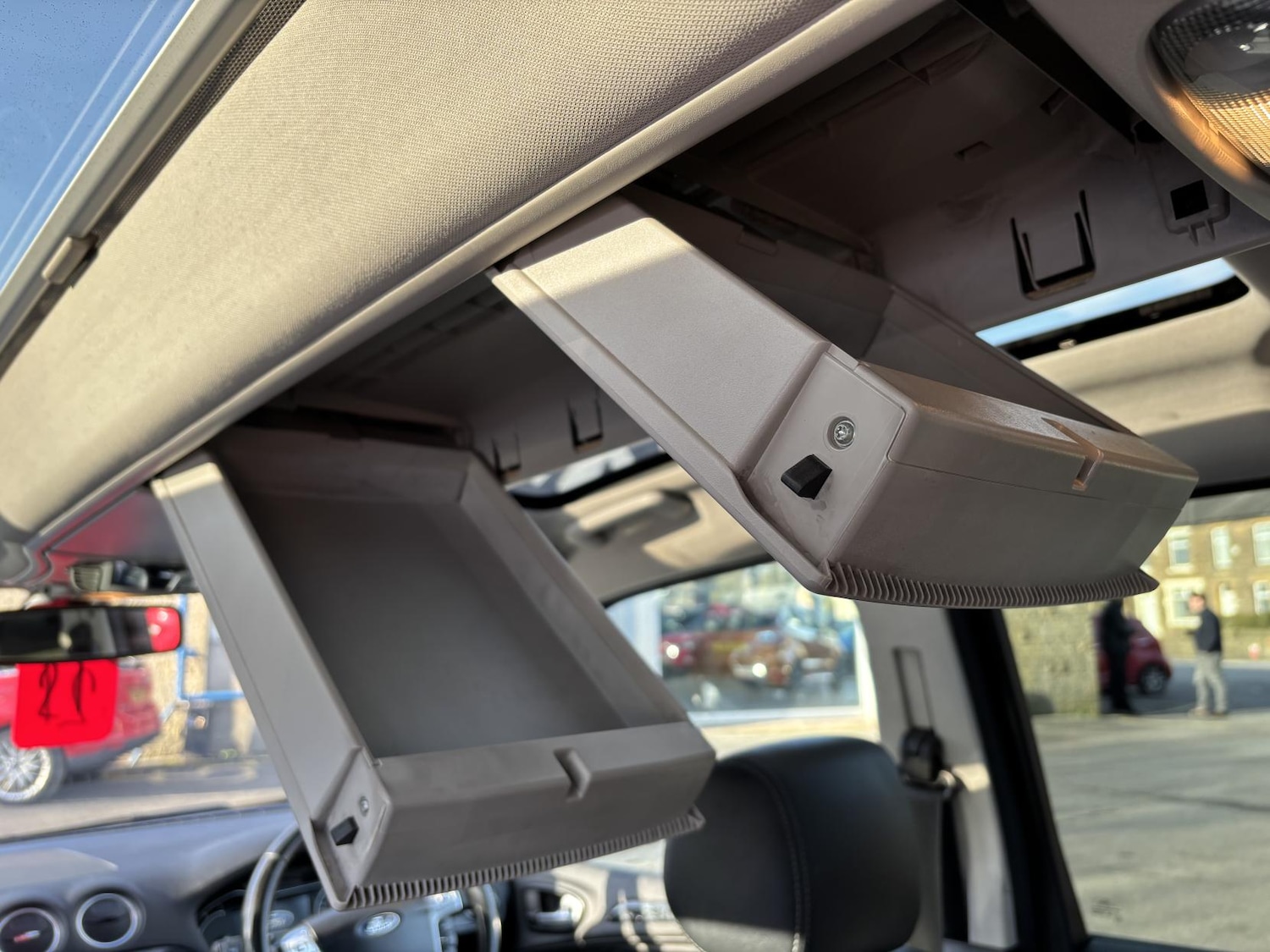 Used Ford Galaxy 2013 for sale - 77696993: Photo 31