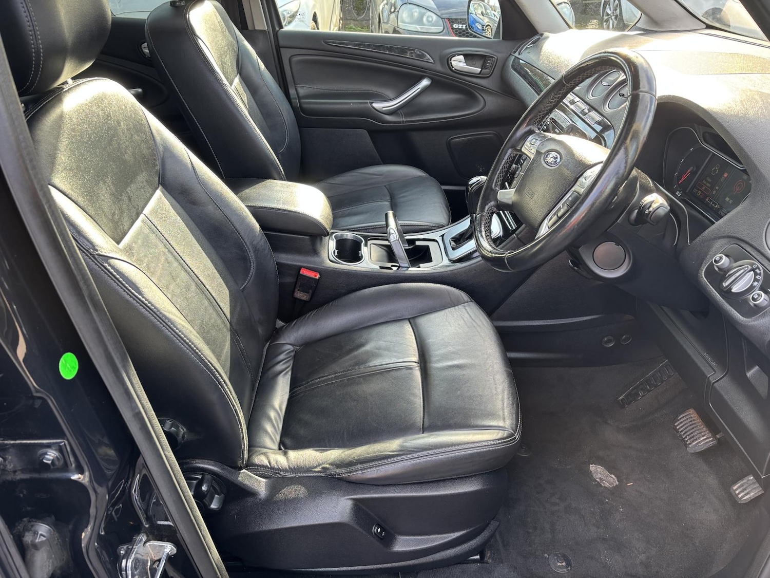 Used Ford Galaxy 2013 for sale - 77696993: Photo 32