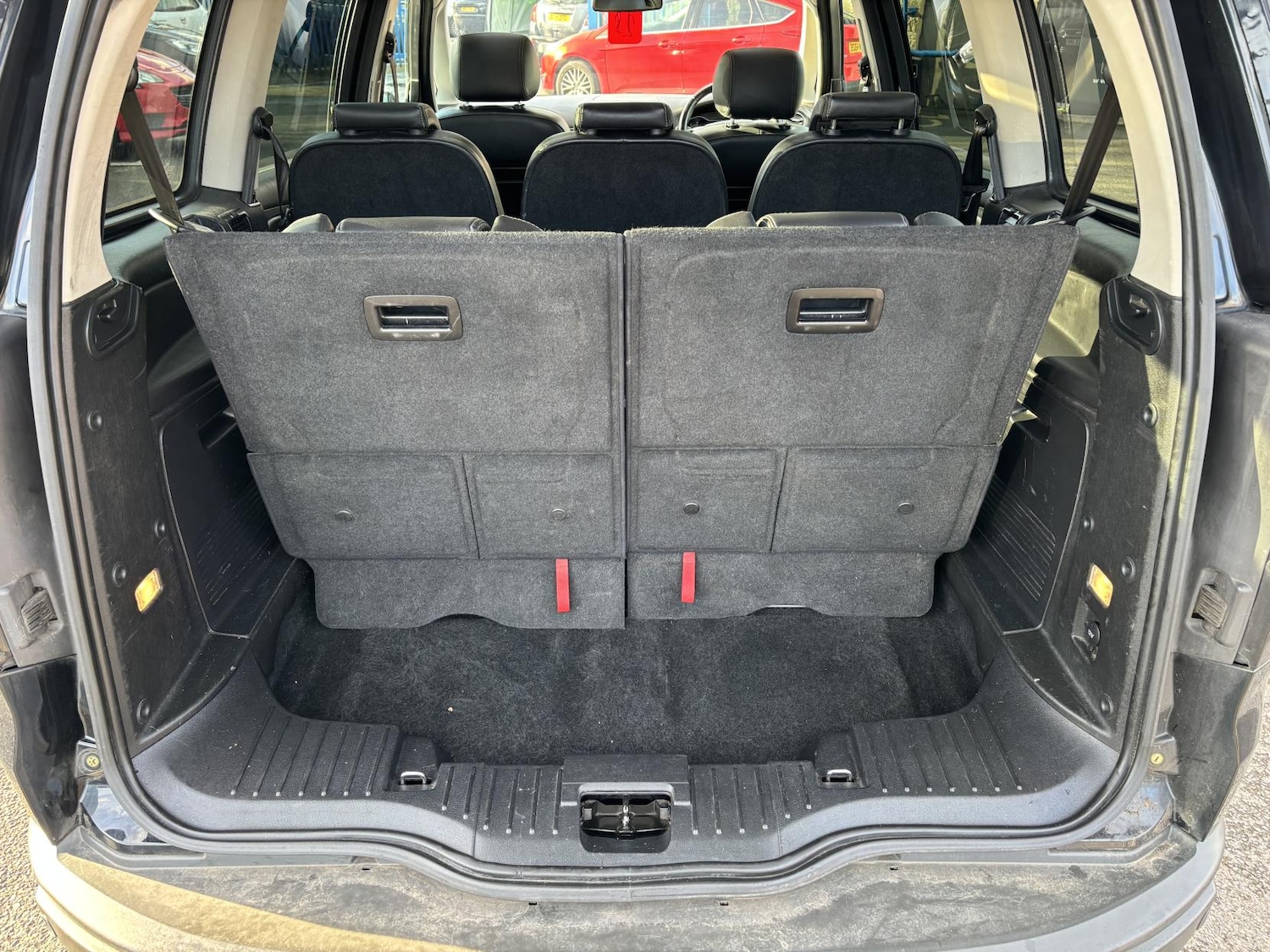 Used Ford Galaxy 2013 for sale - 77696993: Photo 42