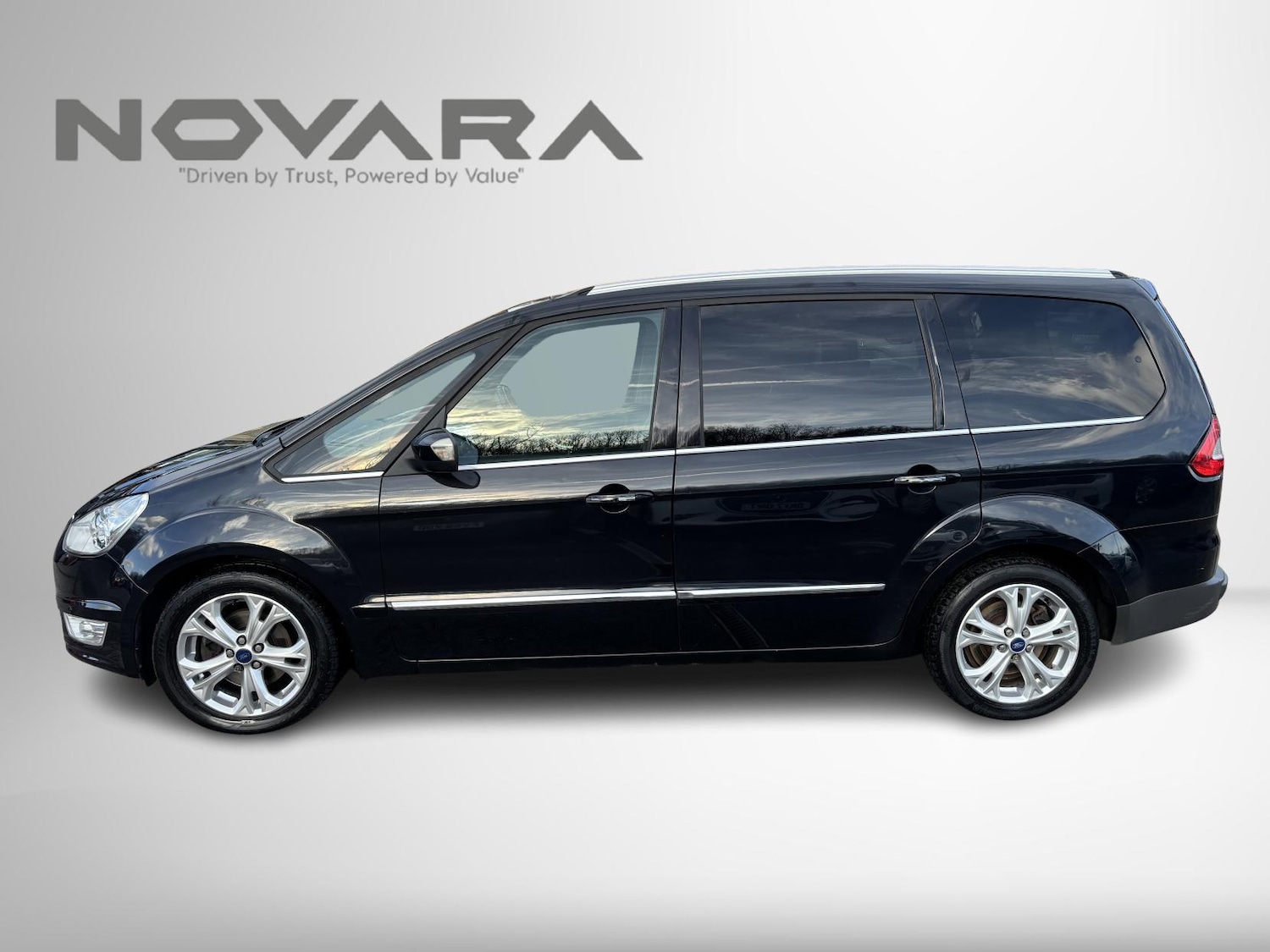 Used Ford Galaxy 2013 for sale - 77696993: Photo 9
