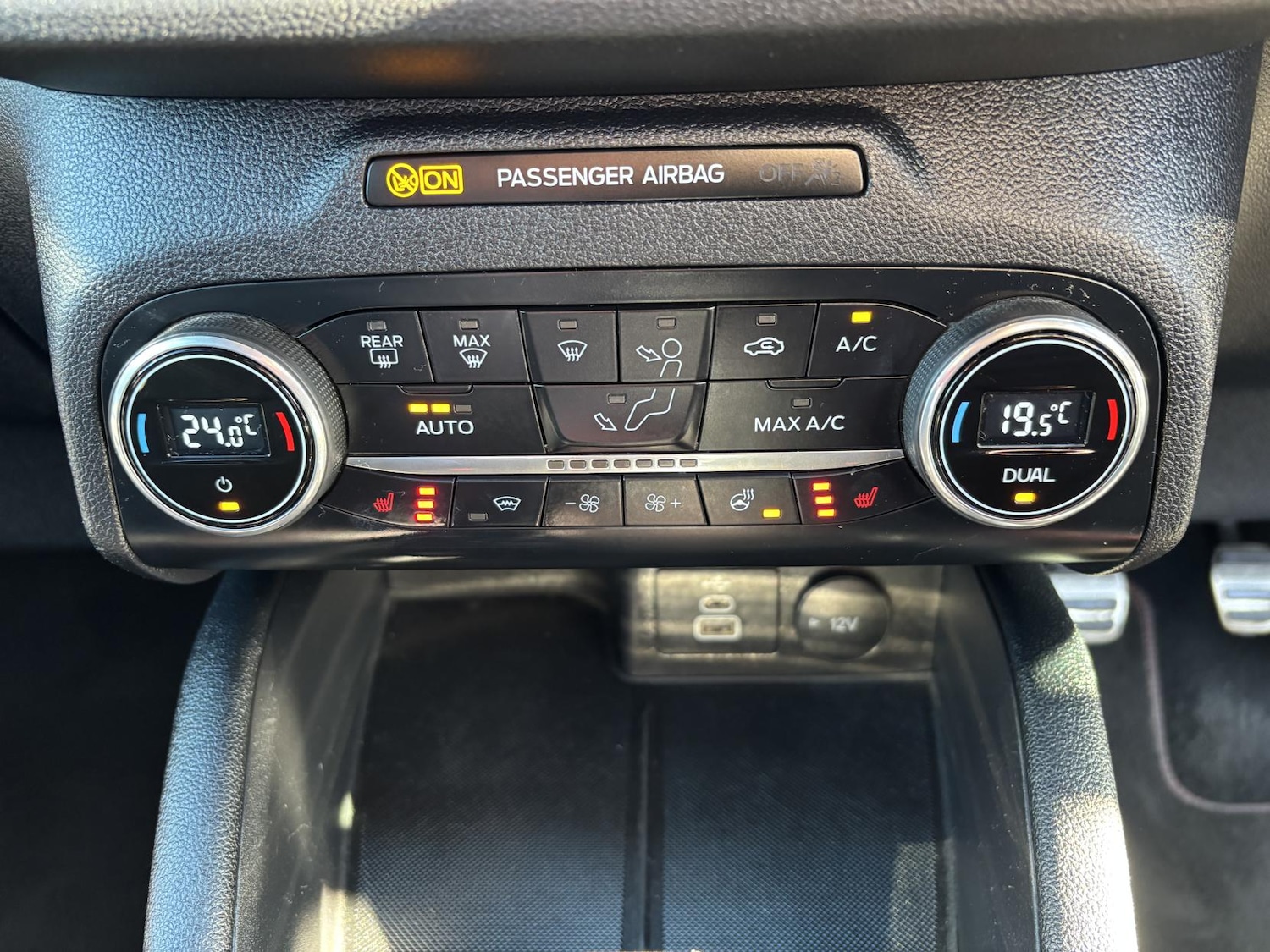 Used Ford Kuga 2022 for sale - 77921752: Photo 30