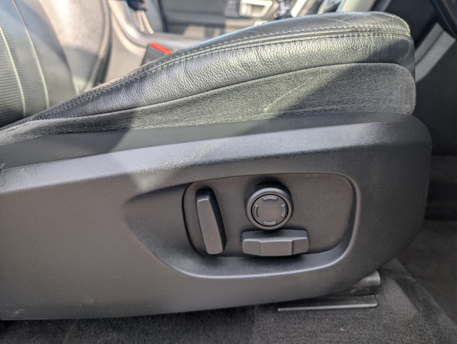 Used Land Rover Discovery Sport 2019 for sale - 77975669: Photo 29