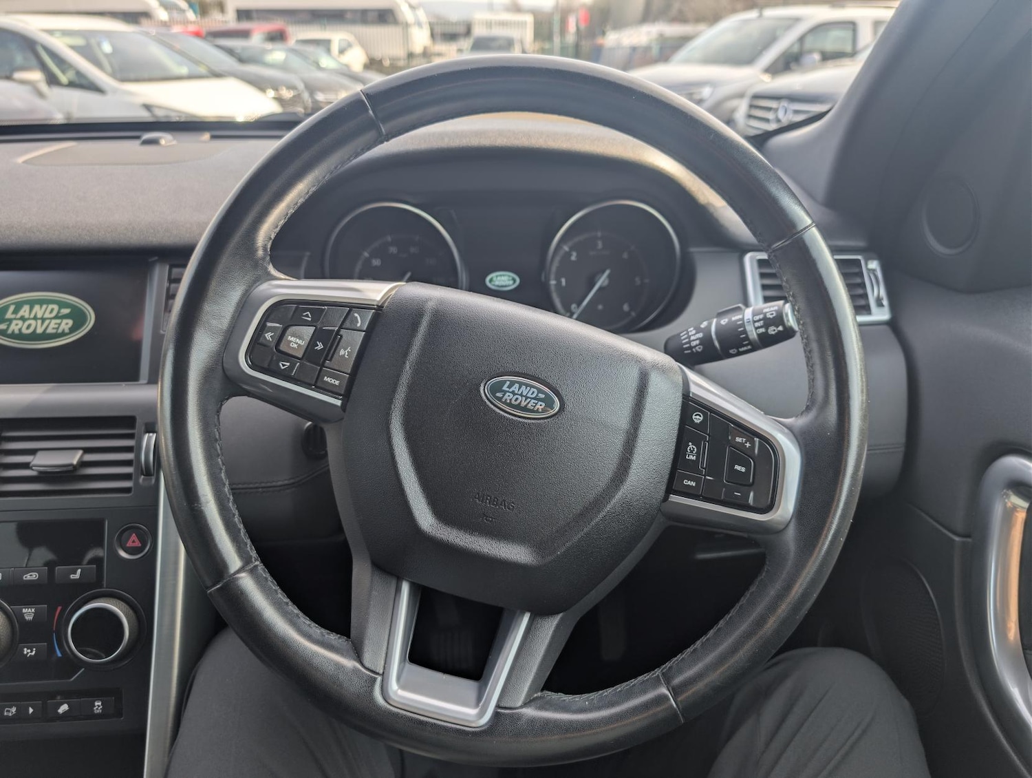 Used Land Rover Discovery Sport 2019 for sale - 77975669: Photo 31