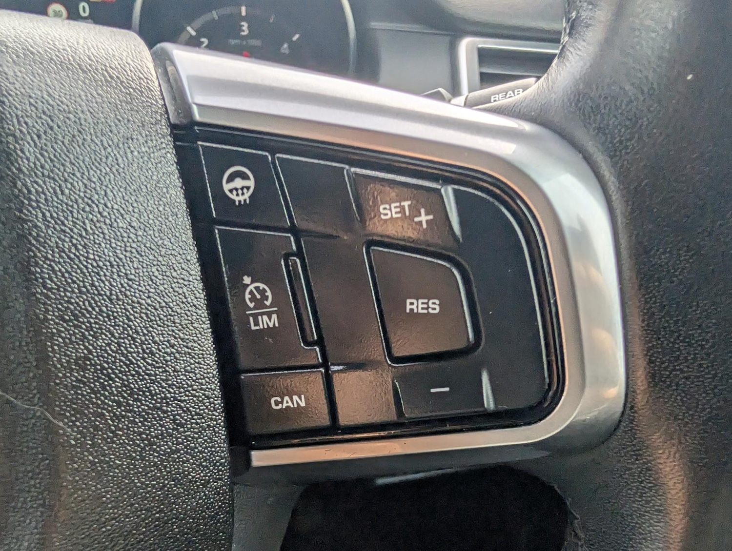 Used Land Rover Discovery Sport 2019 for sale - 77975669: Photo 33