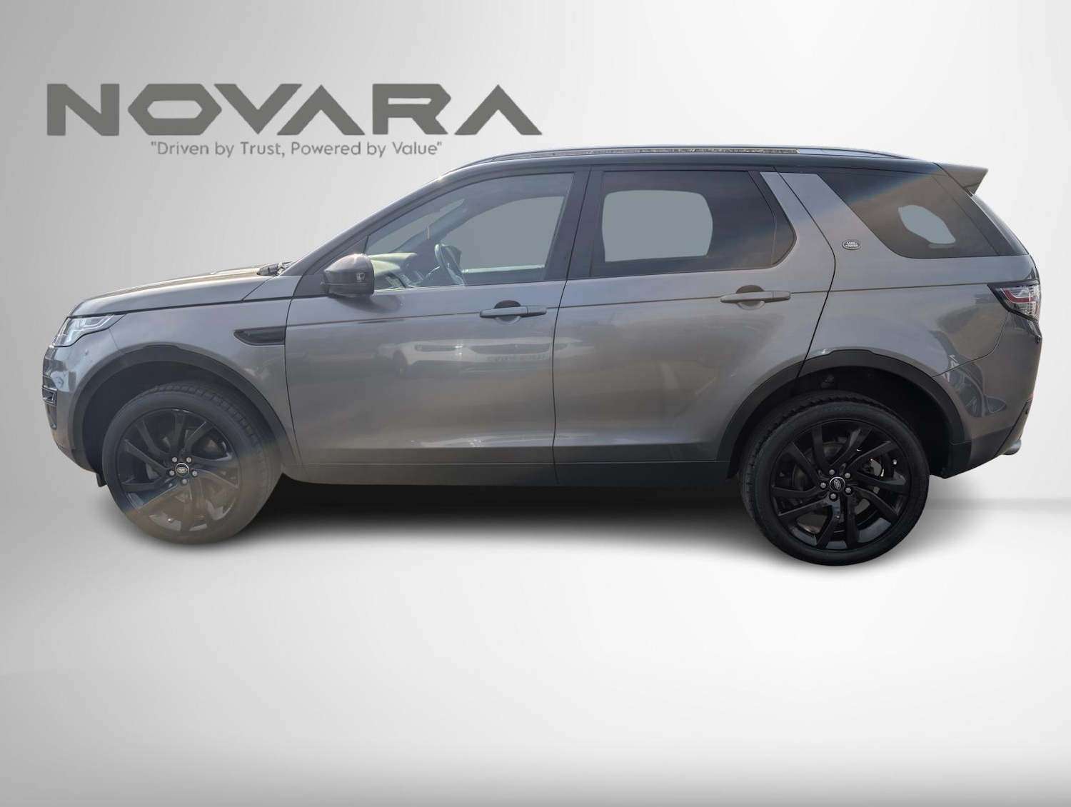 Used Land Rover Discovery Sport 2019 for sale - 77975669: Photo 4