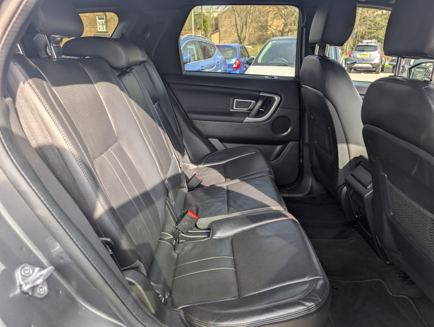 Used Land Rover Discovery Sport 2019 for sale - 77975669: Photo 43