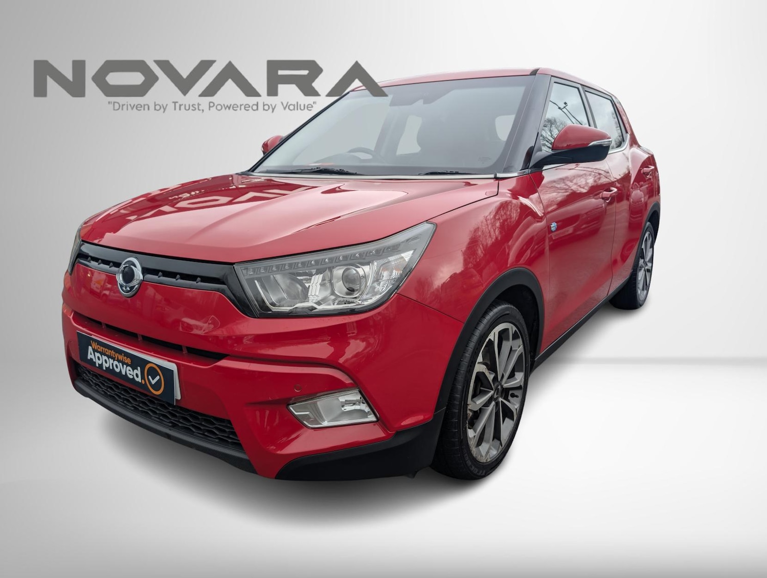 Used Ssangyong Tivoli 2017 for sale - 77697011: Photo 1