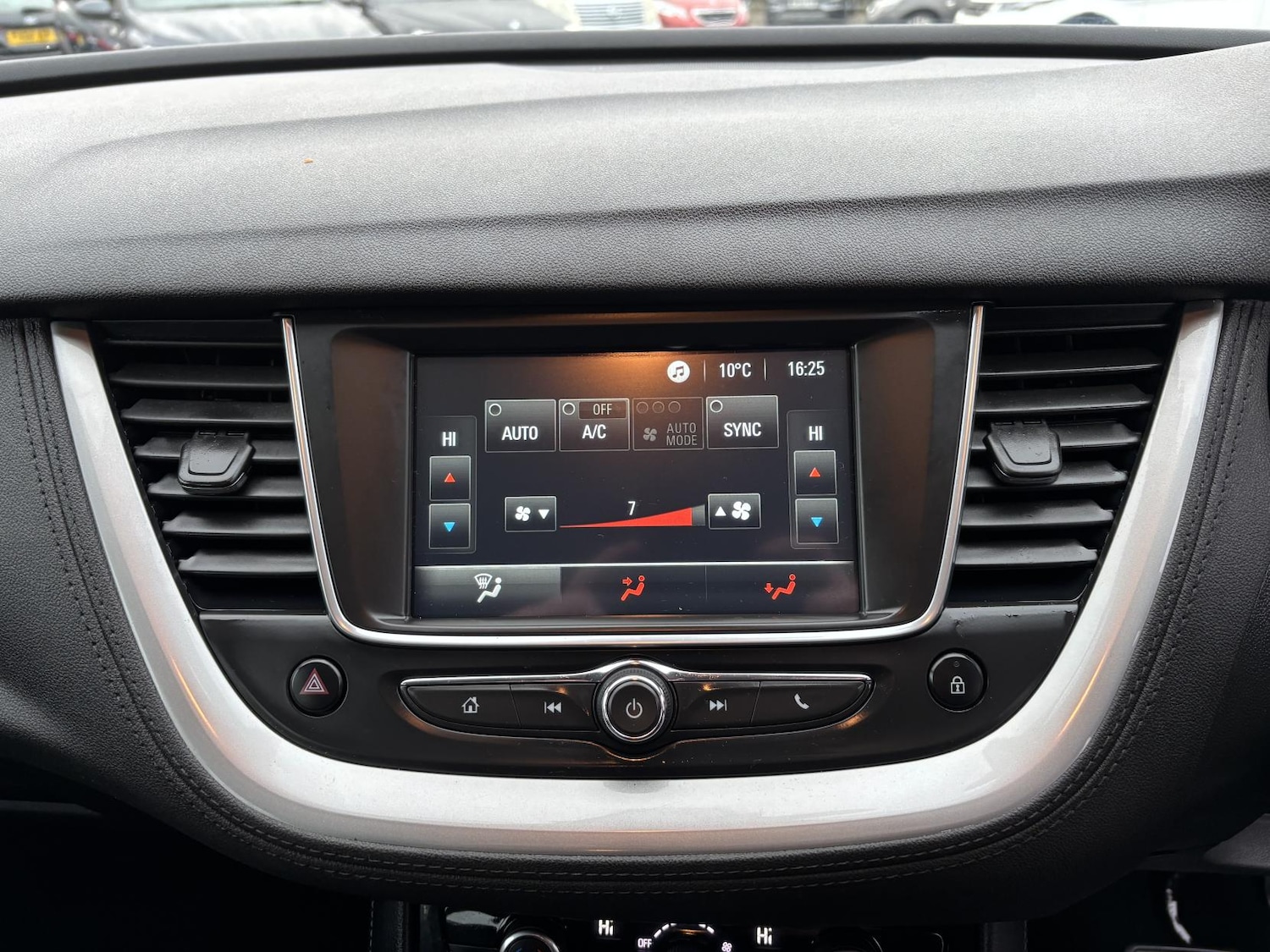 Used Vauxhall Grandland X 2019 for sale - 78042320: Photo 25