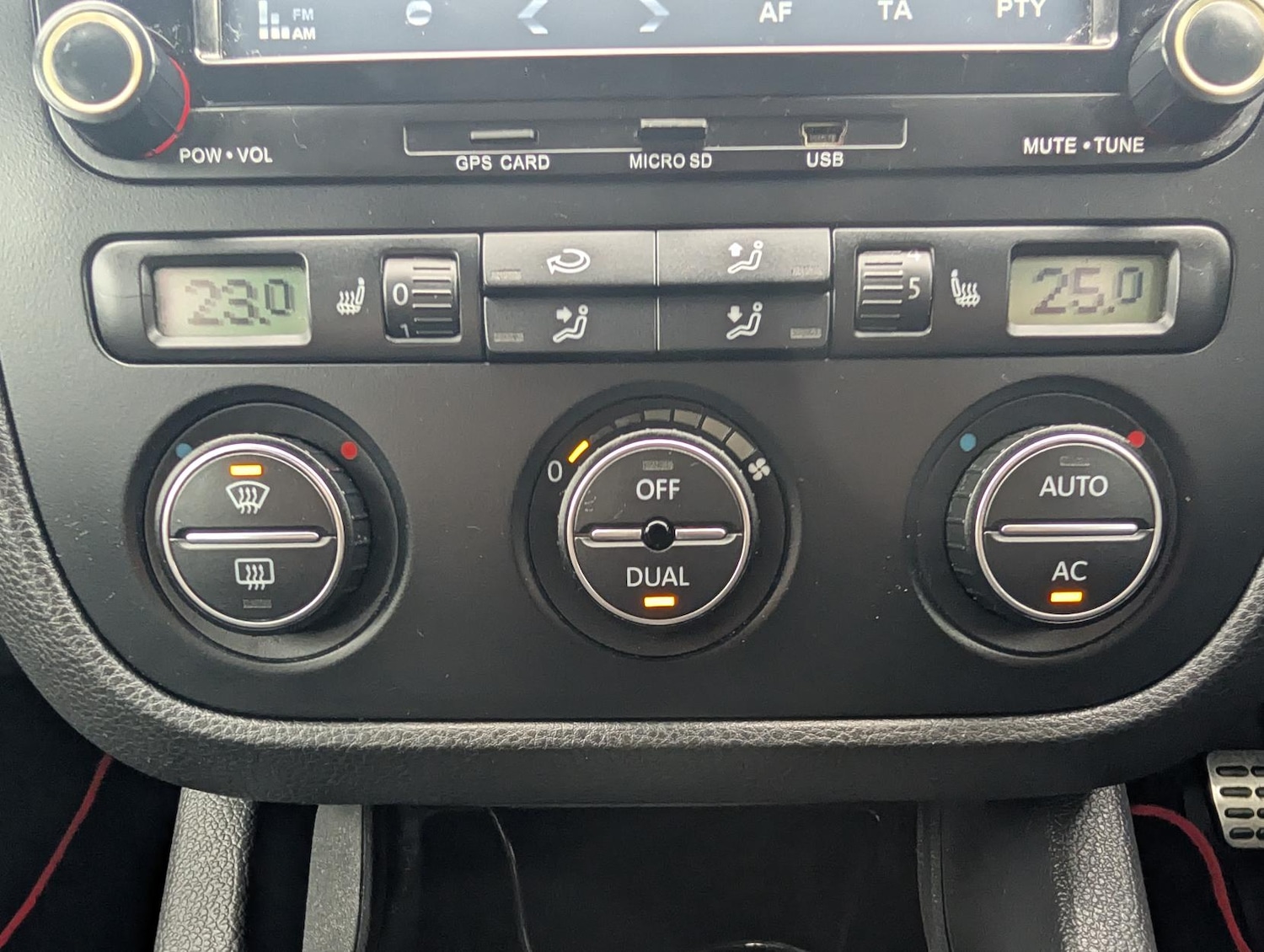 Used Volkswagen Golf 2008 for sale - 77778707: Photo 31