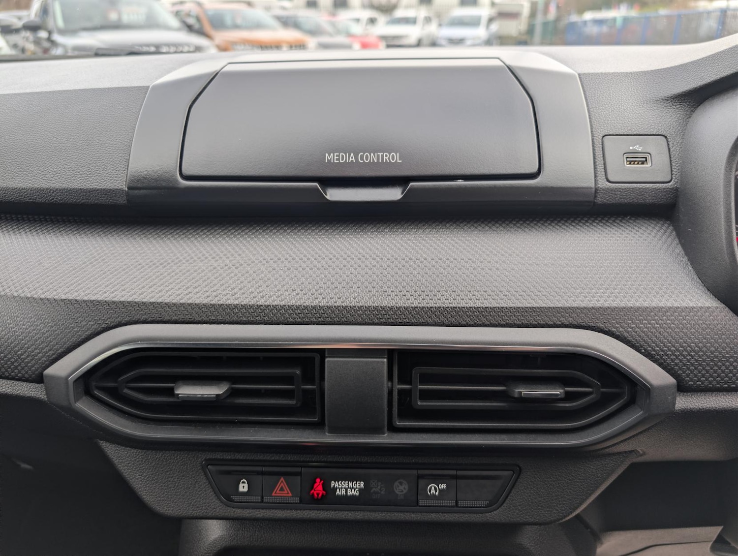 Used Dacia Sandero 2022 for sale - 77696980: Photo 30