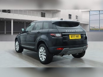 Used Land Rover Range Rover Evoque 2017 for sale - 77797869: Photo