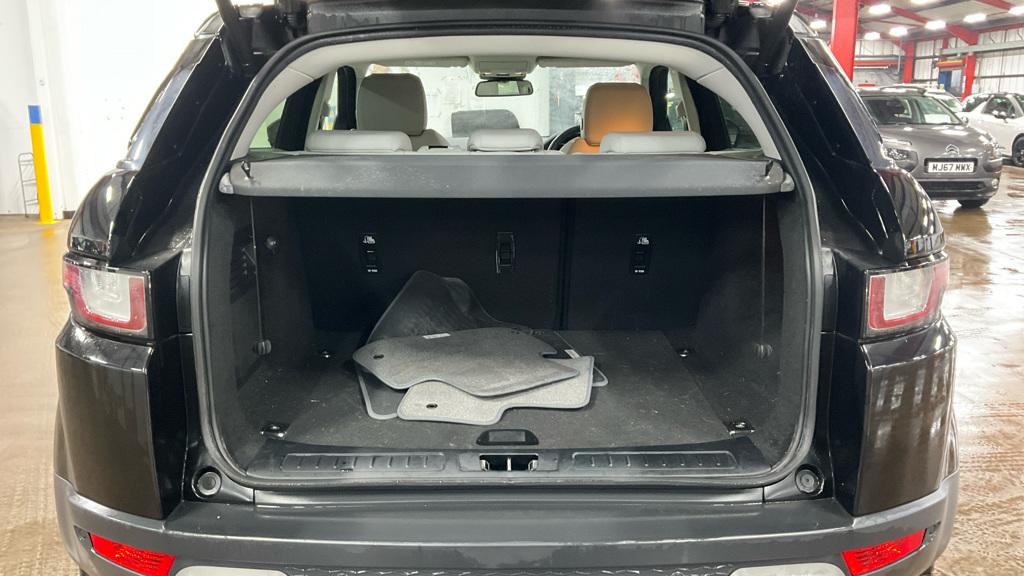 Used Land Rover Range Rover Evoque 2017 for sale - 77797869: Photo 8