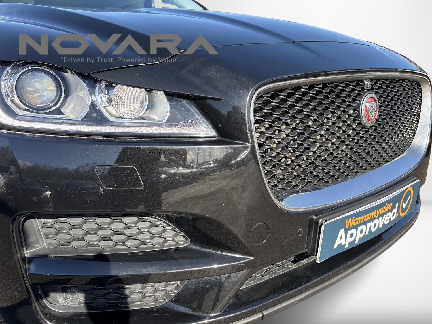 Used Jaguar F-Pace 2018 for sale - 78028182: Photo 18