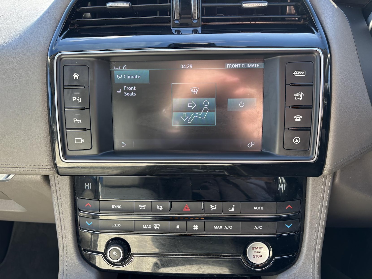 Used Jaguar F-Pace 2018 for sale - 78028182: Photo 27