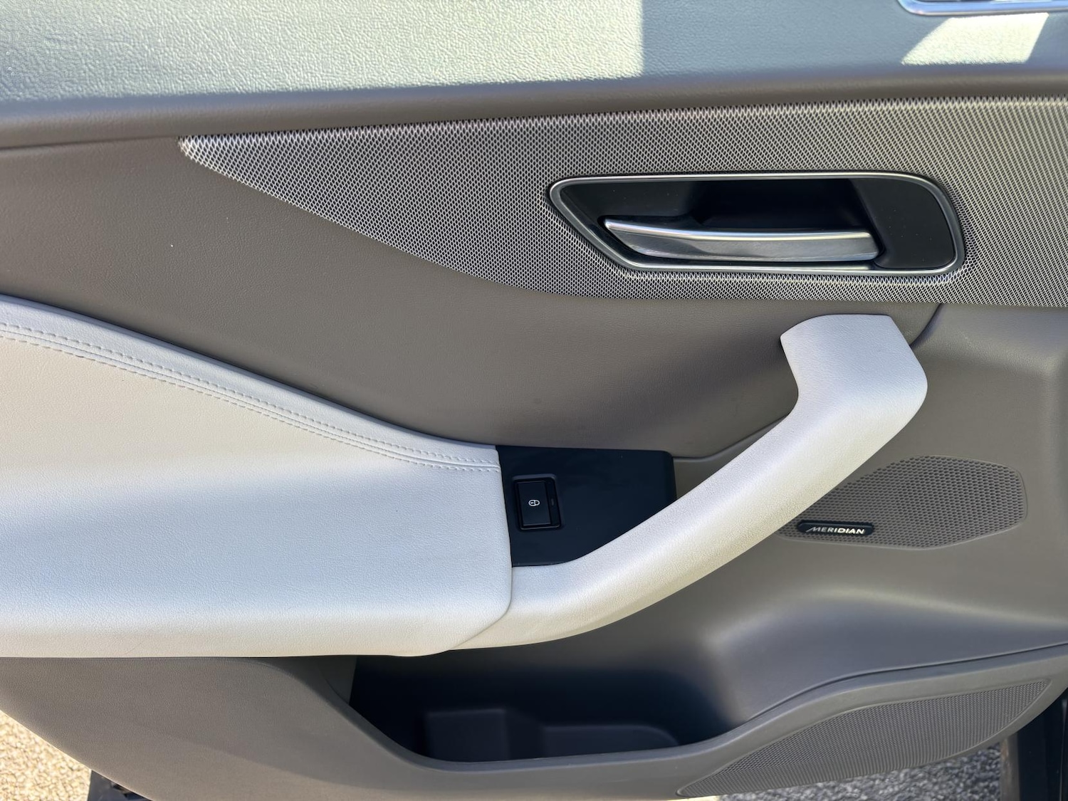 Used Jaguar F-Pace 2018 for sale - 78028182: Photo 58