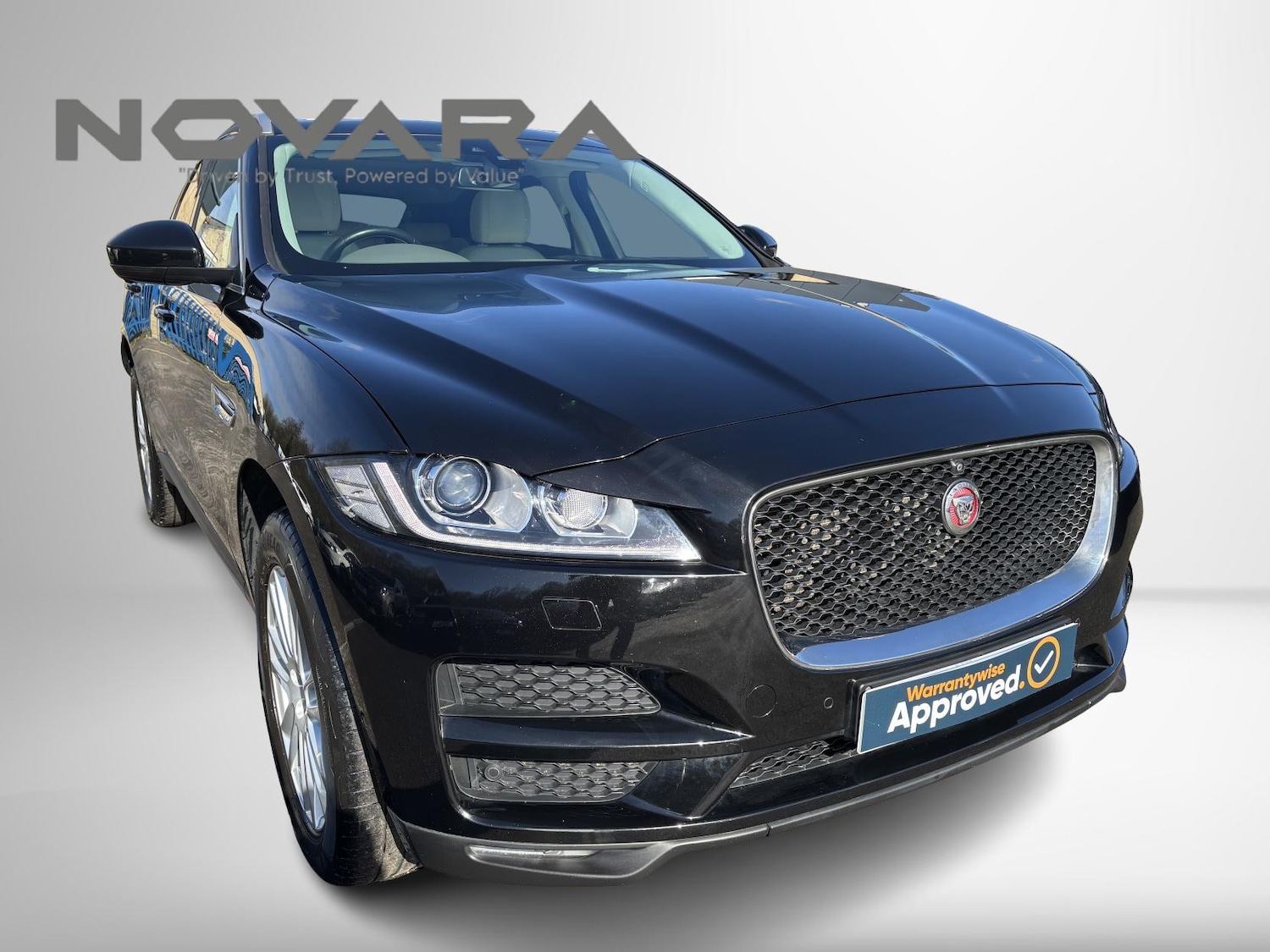 Used Jaguar F-Pace 2018 for sale - 78028182: Photo 7