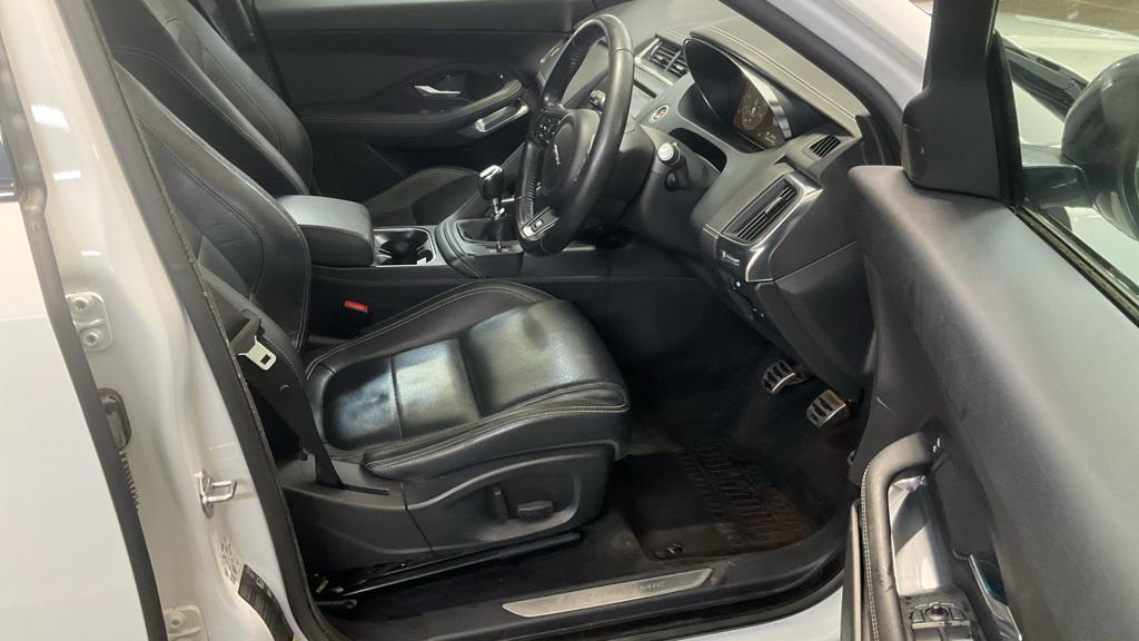 Used Jaguar E-Pace 2019 for sale - 77691082: Photo 10